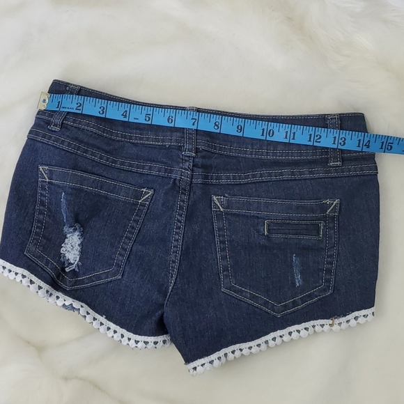 Bundle two pairs girl junior denim distressed shorts size 3 - Picture 6 of 8